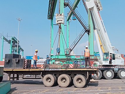 Port Container Handling Equipment Service in India