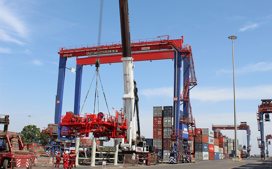 Port Crane Diagnostics and Maintenance Services in UAE