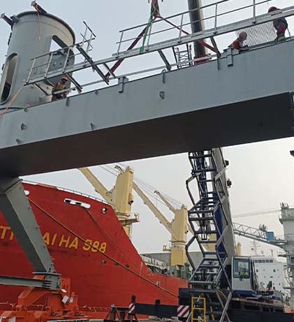 Erection & Commissioning of Neuero M400 Ship Unloader at Kakinada Port