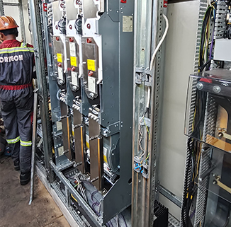 World Crane Services (WCS)